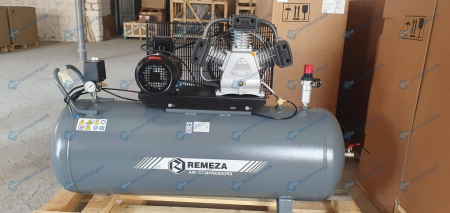 Поршневой компрессор Remeza СБ4/С-200.LB40 фото